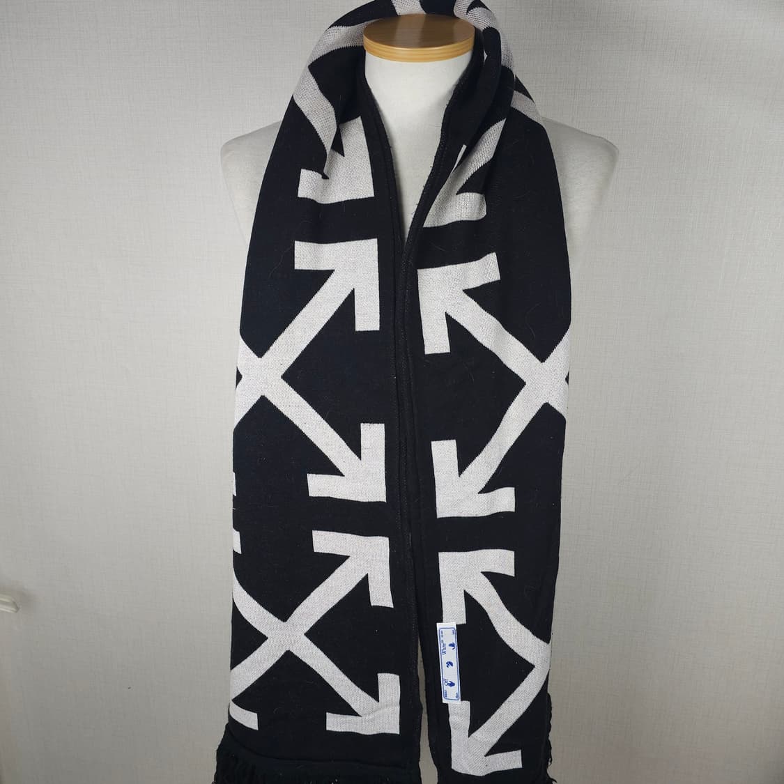 오프화이트 에로우 로고 머플러(새상품) 상품이미지3