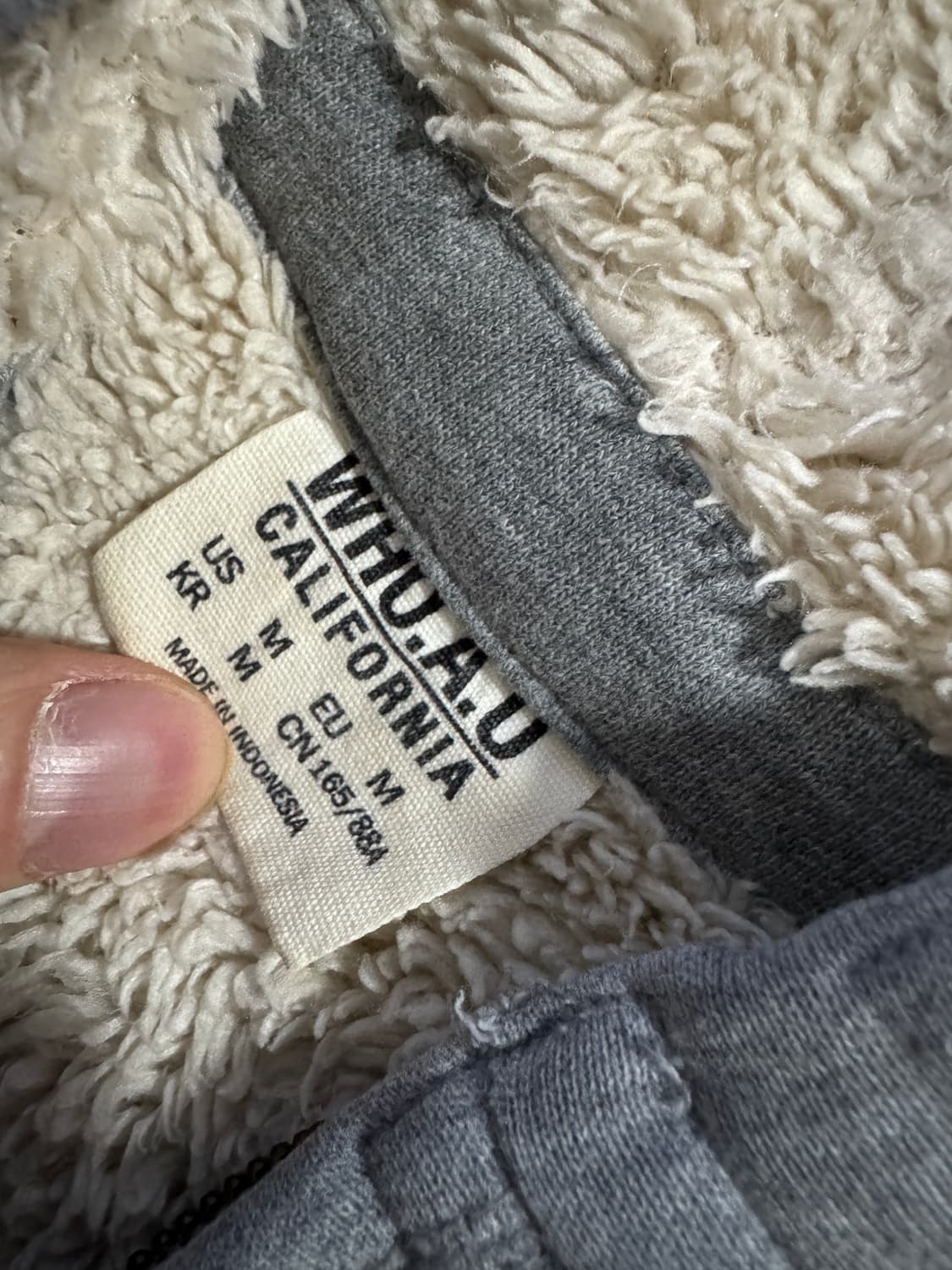 희귀!! 여성 후아유 핑크 스펠아웃 보아털 후드집업 M 상품이미지3