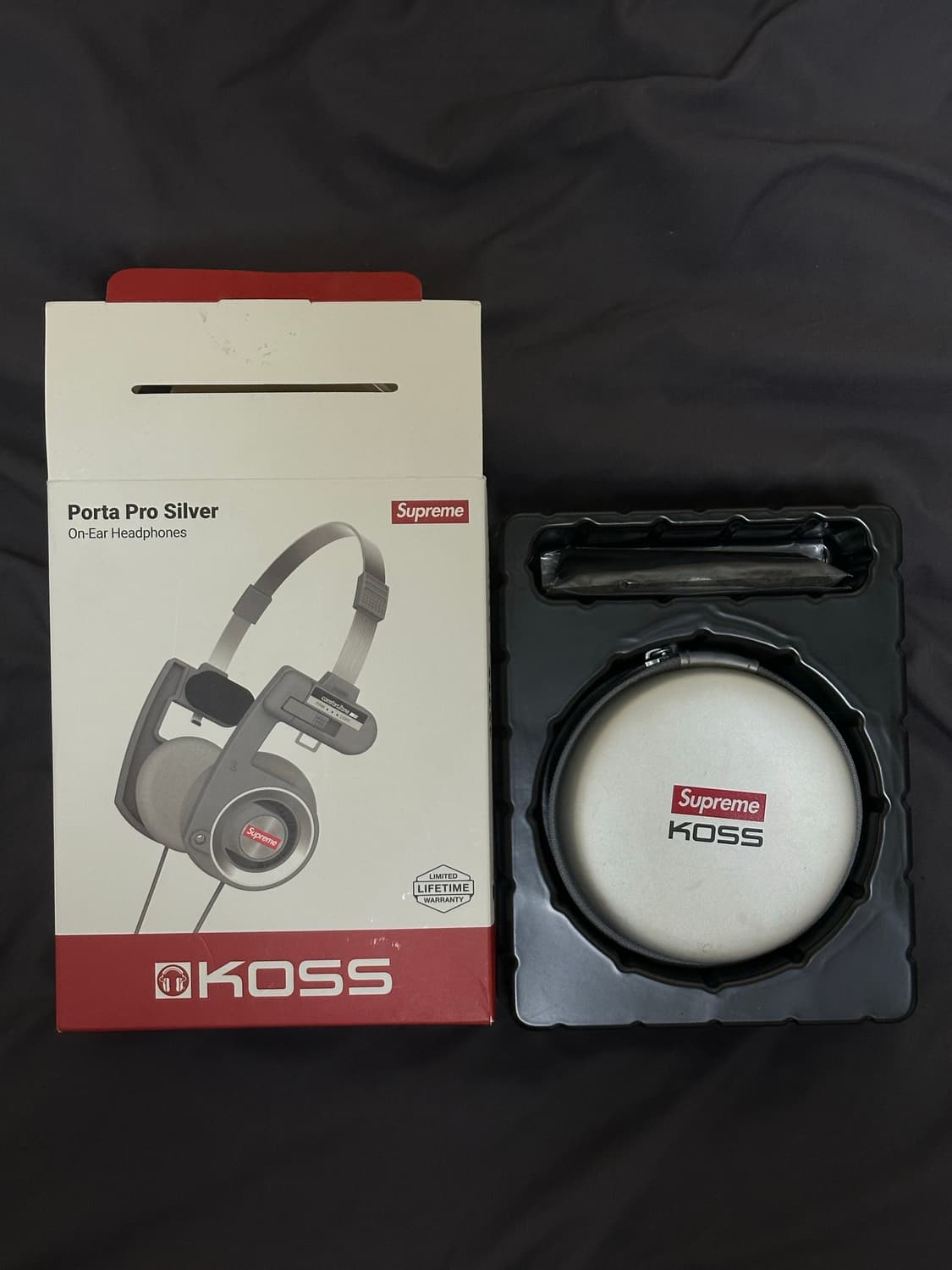 슈프림 코스 헤드폰 실버 - 23FW 상품이미지2