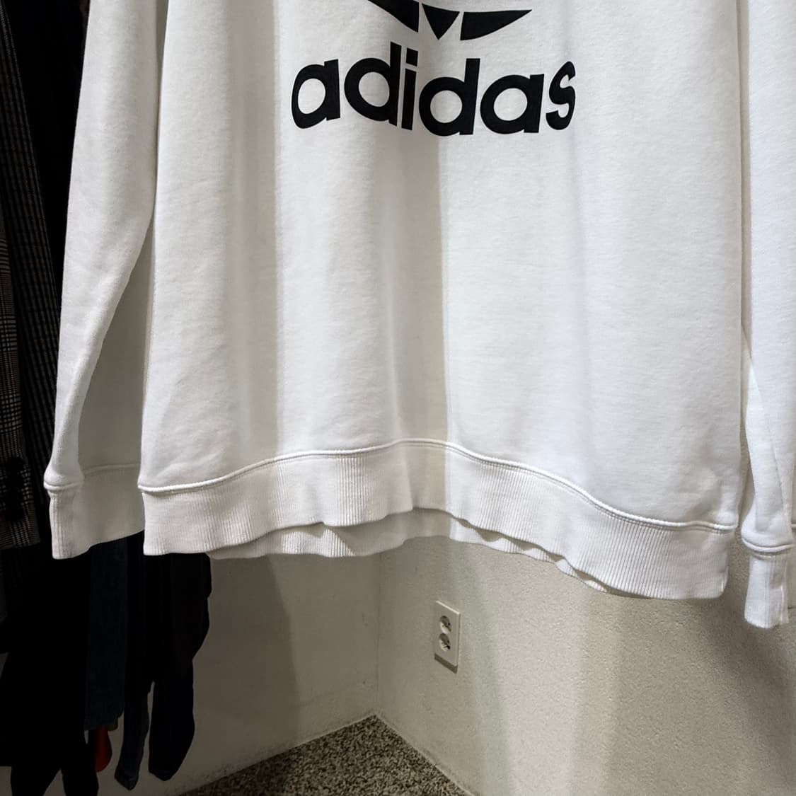 아디다스 트레포일 맨투맨 상품이미지3