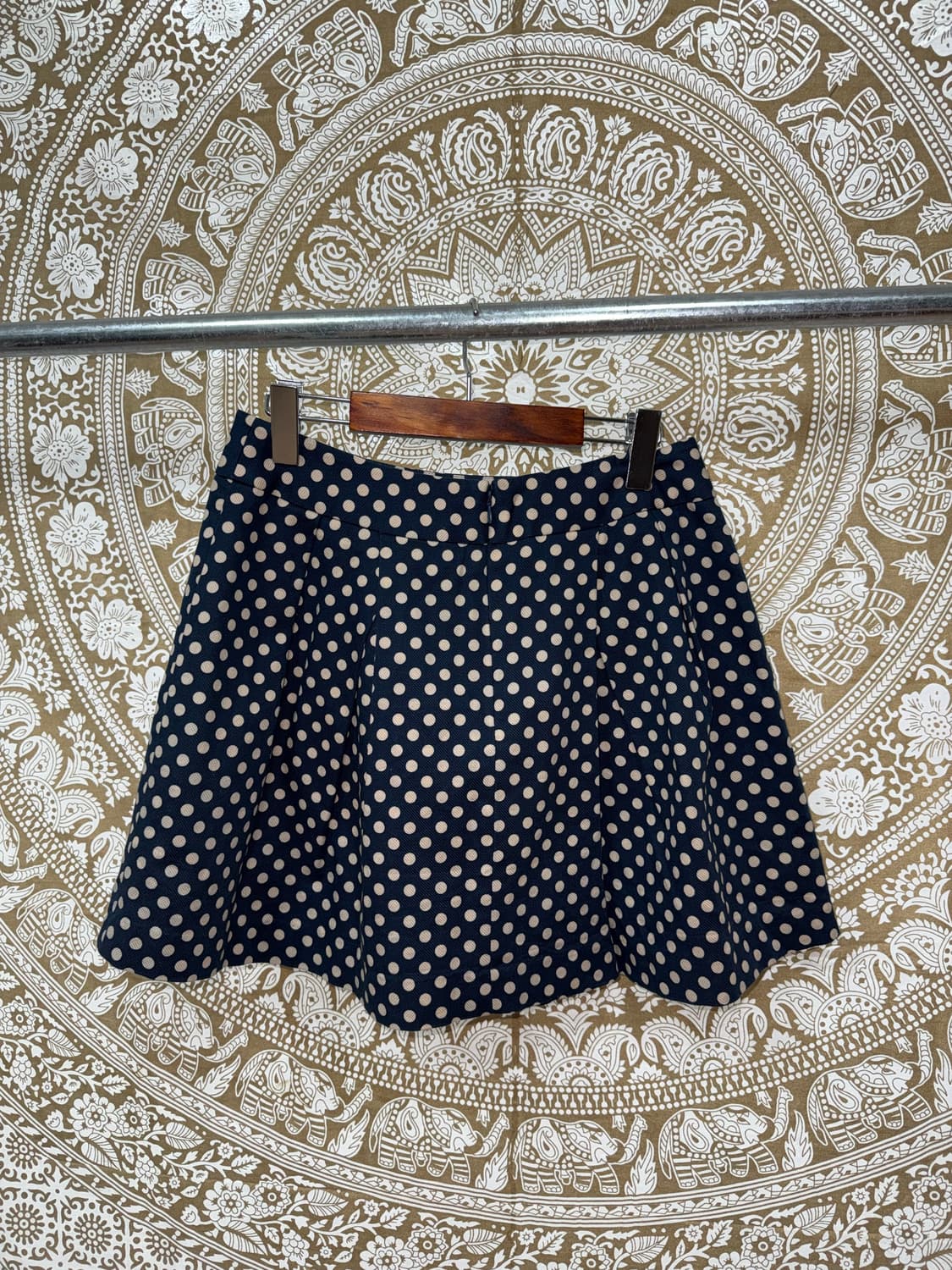 Clovis 도트 턱 미니스커트 상품이미지5