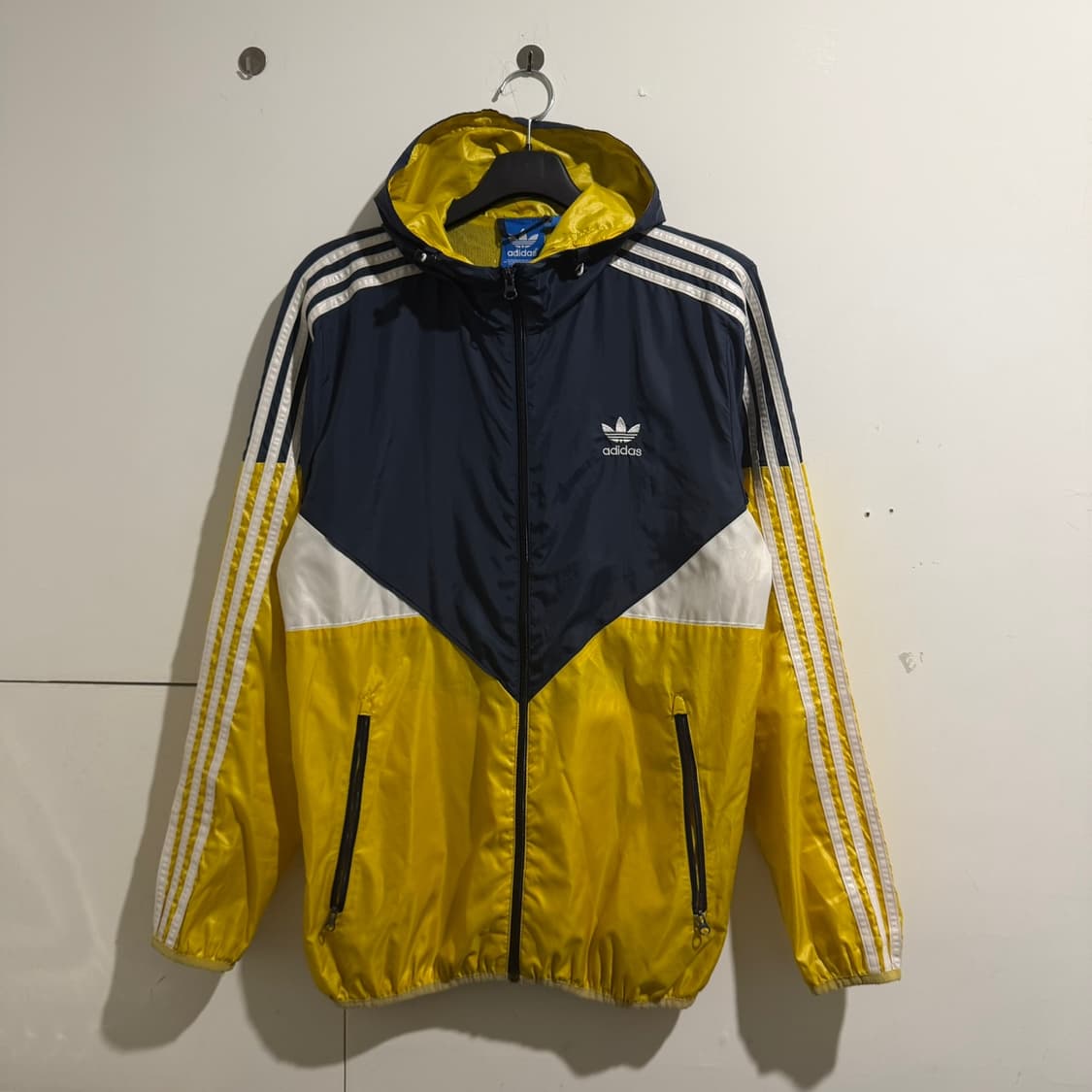 아디다스 바람막이 자켓 상품이미지1