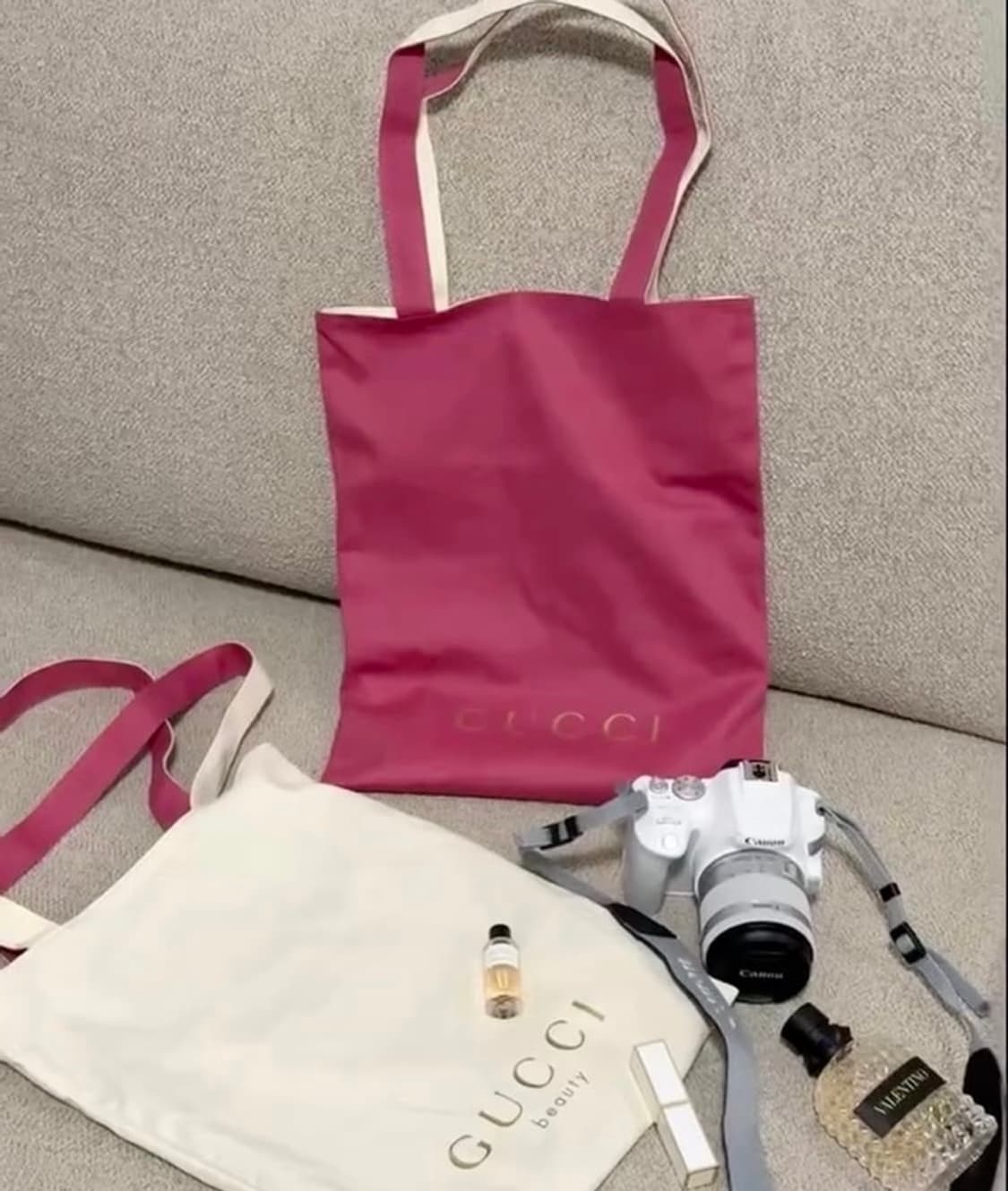 구찌뷰티  핑크&베이지 양면 에코백  상품이미지7