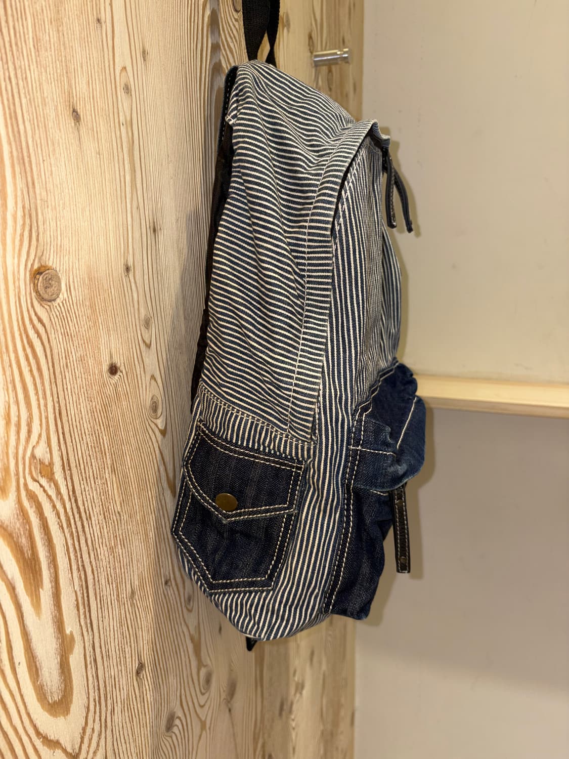 컬럼비아 데님 패치 백팩 상품이미지3