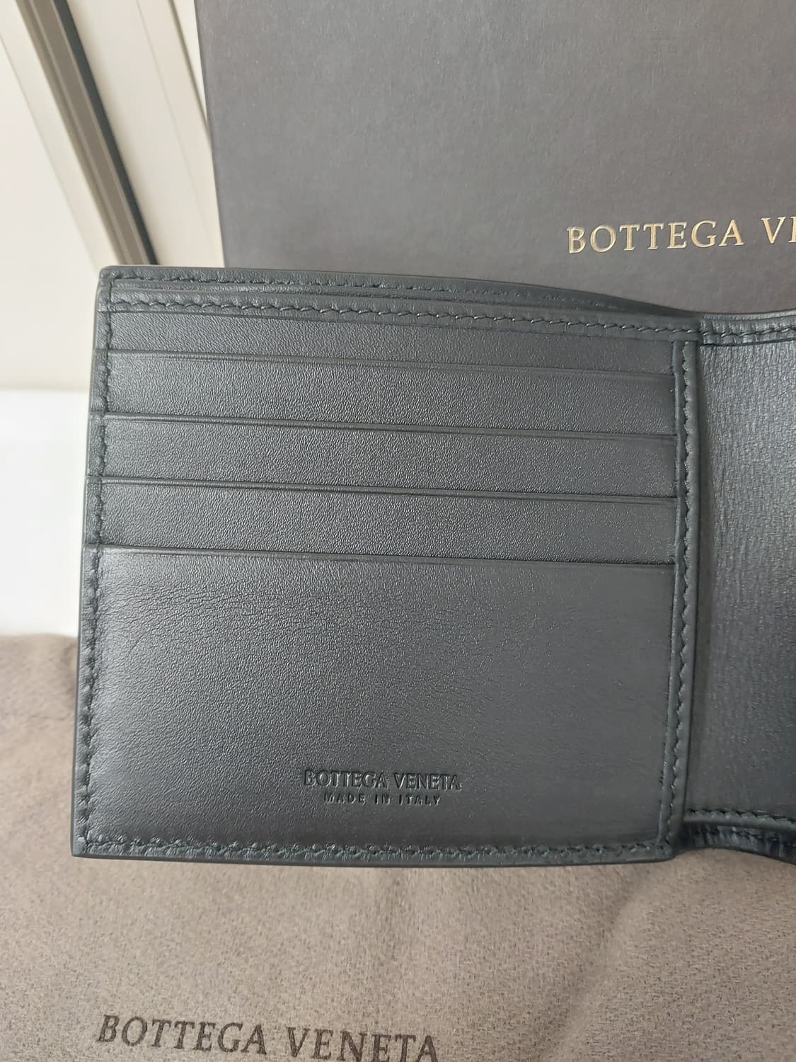[미사용/정품] 보테가베네타 인트레치아토 반지갑 상품이미지8
