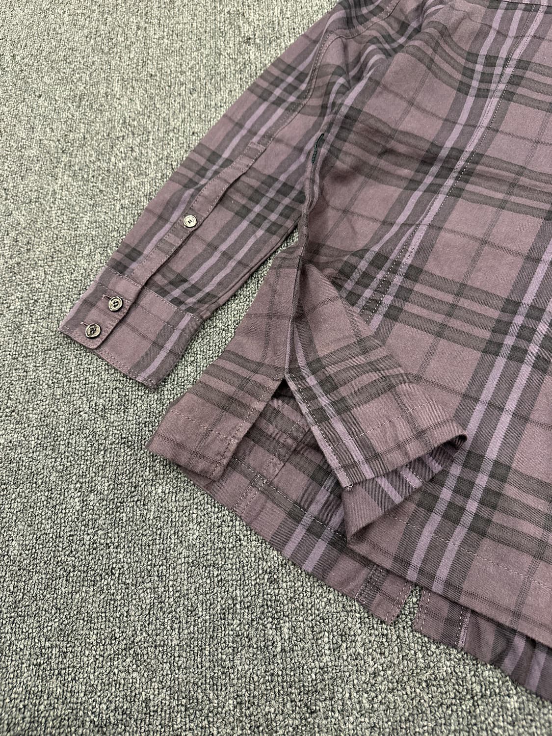 38) 버버리 런던 체크 패턴 긴팔 셔츠 상품이미지6