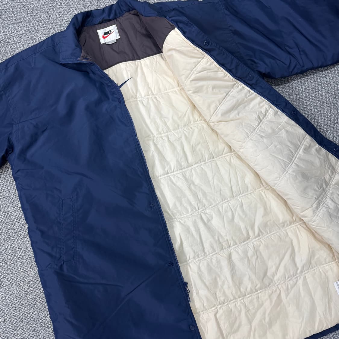 나이키 올드스쿨 돕바 벤츠코트 상품이미지5