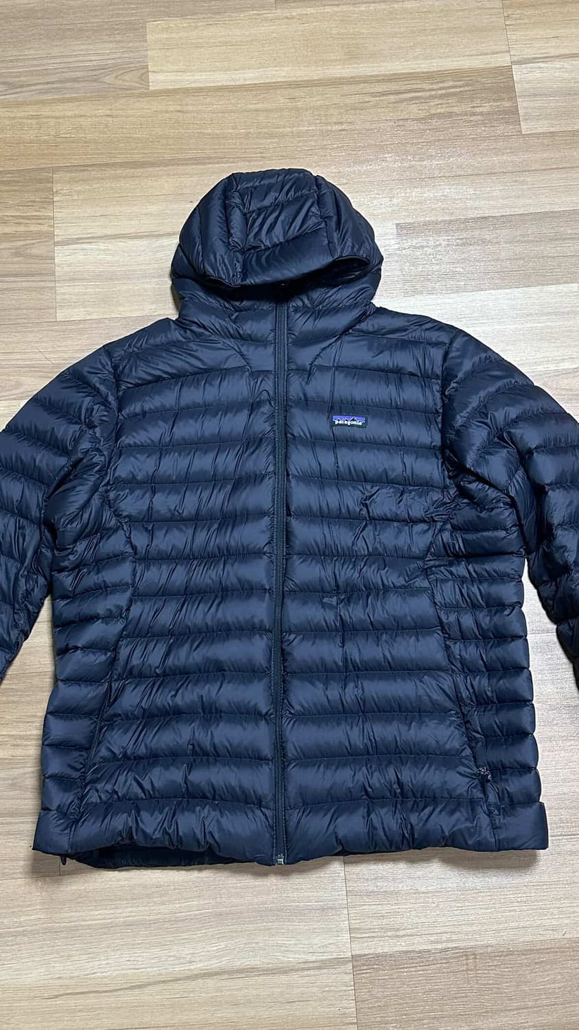 [xxl] 파타고니아 다운스웨터 후디 블랙 (경량패딩) 상품이미지1