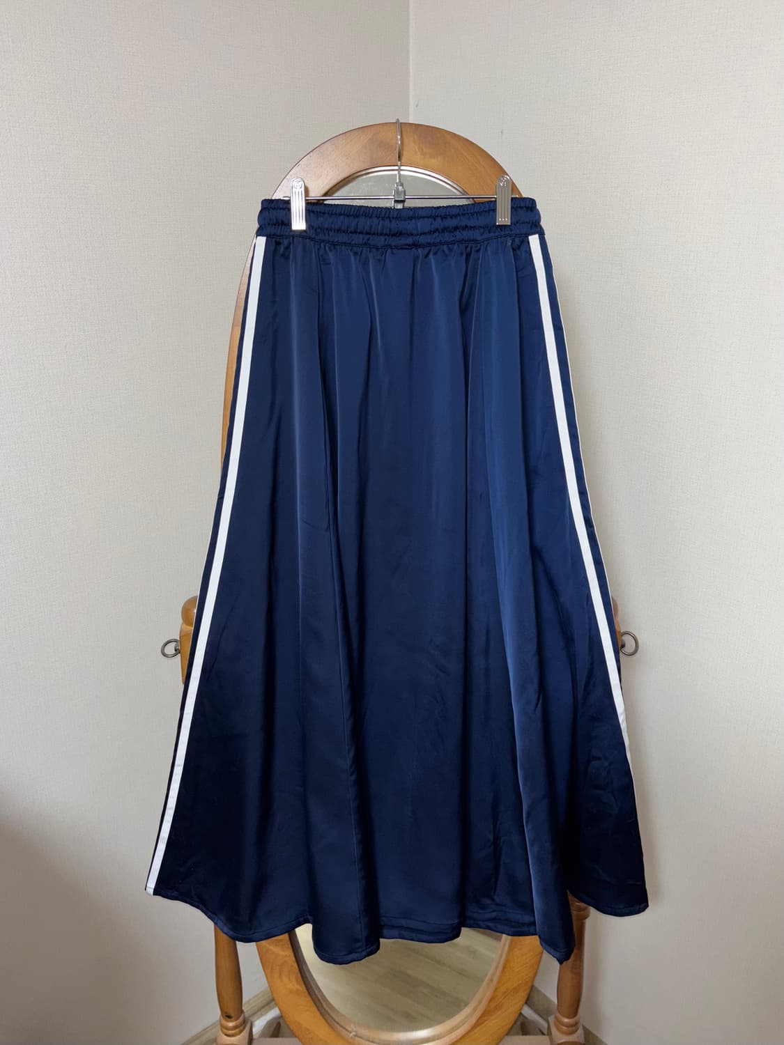 Adidas satin long skirt 아디다스 오리지널 롱스커트 상품이미지4