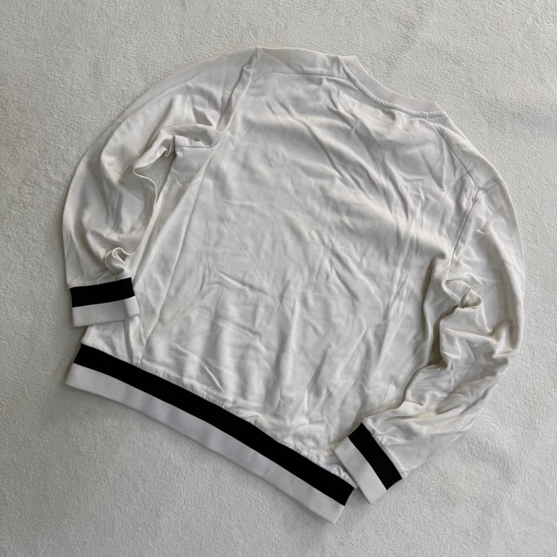 105 빈폴 라운드넥 맨투맨 0326T 상품이미지2