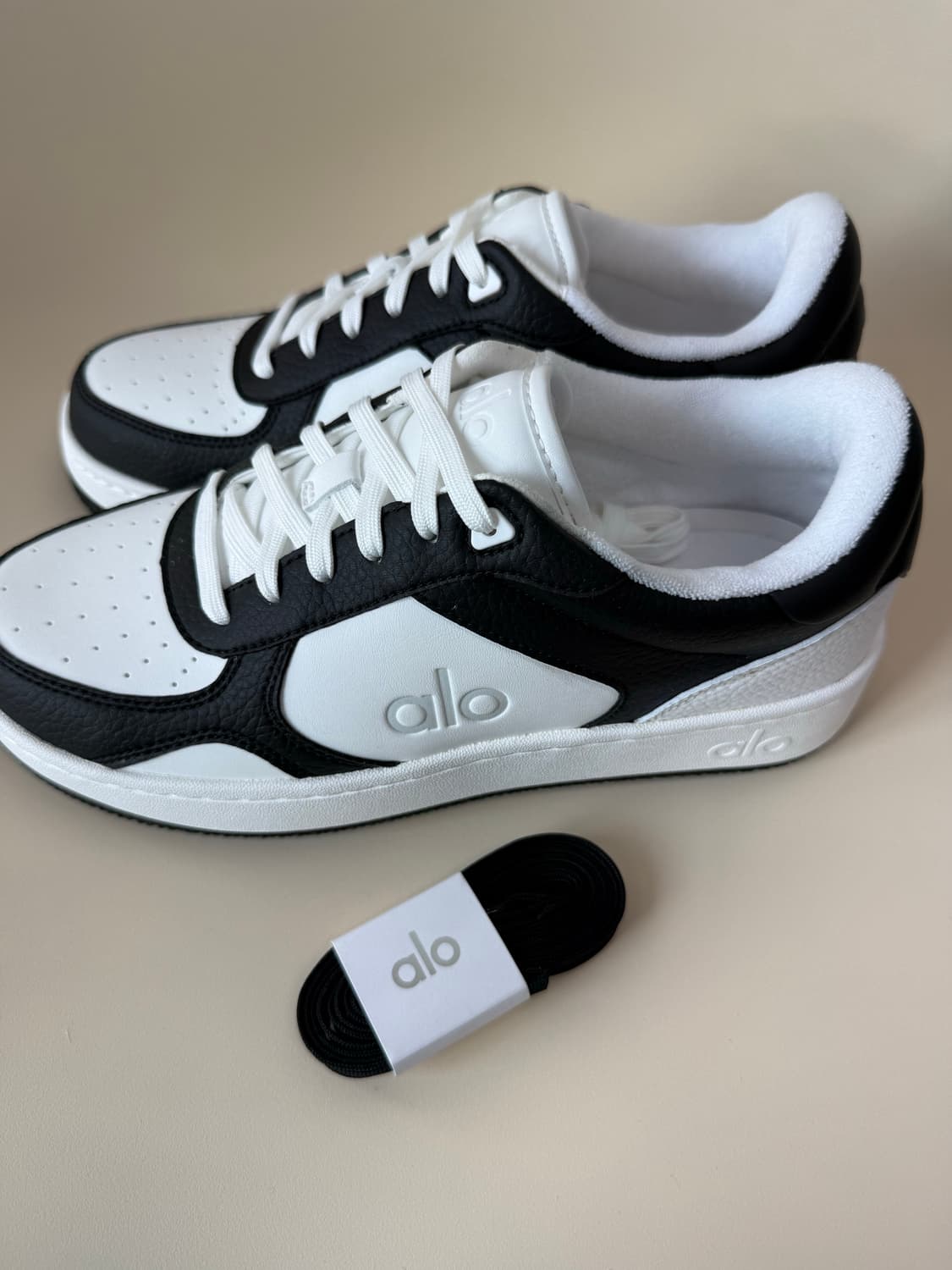 알로 요가 에어포스 스니커즈 검흰 상품이미지8