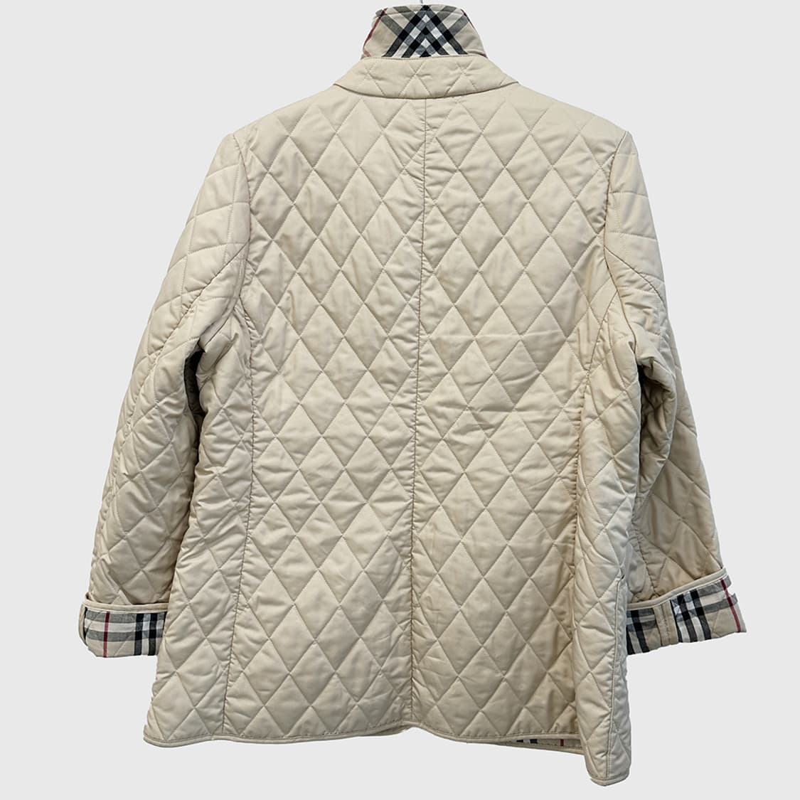 버버리 여성 노바체크 퀼팅 자켓 누빔 점퍼 파워 정품 상품이미지5