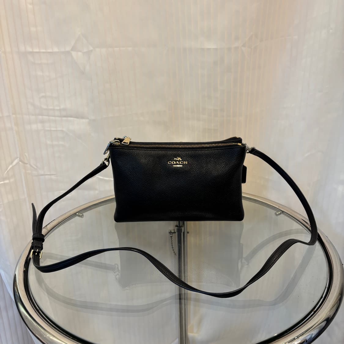 정품 코치 가죽 크로스백     상품이미지1