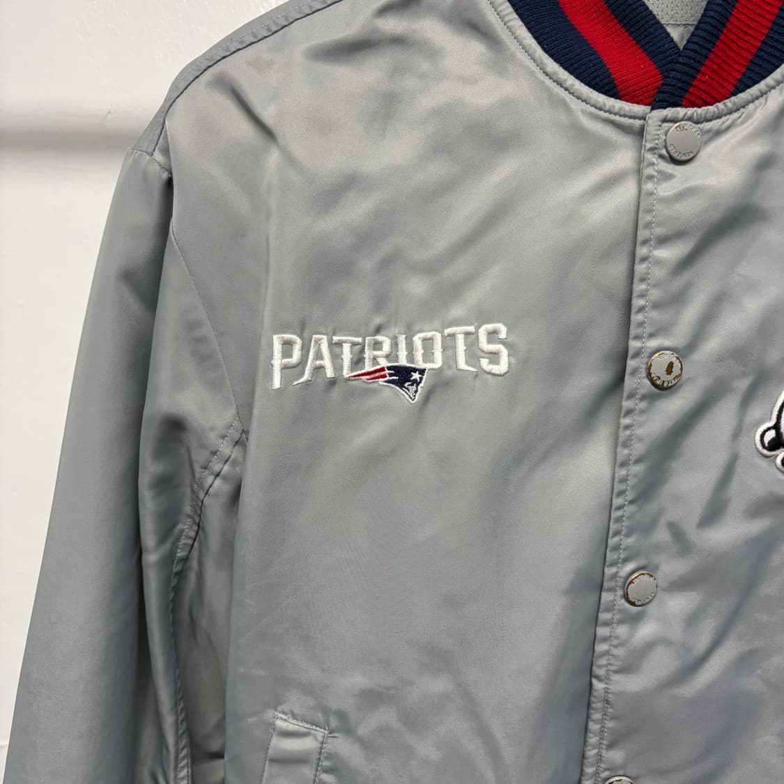 뉴에라 NFL 스누피 바시티 자켓 상품이미지4