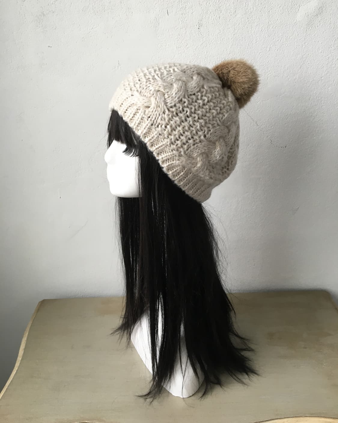 pom cable pattern knit beanie 상품이미지1