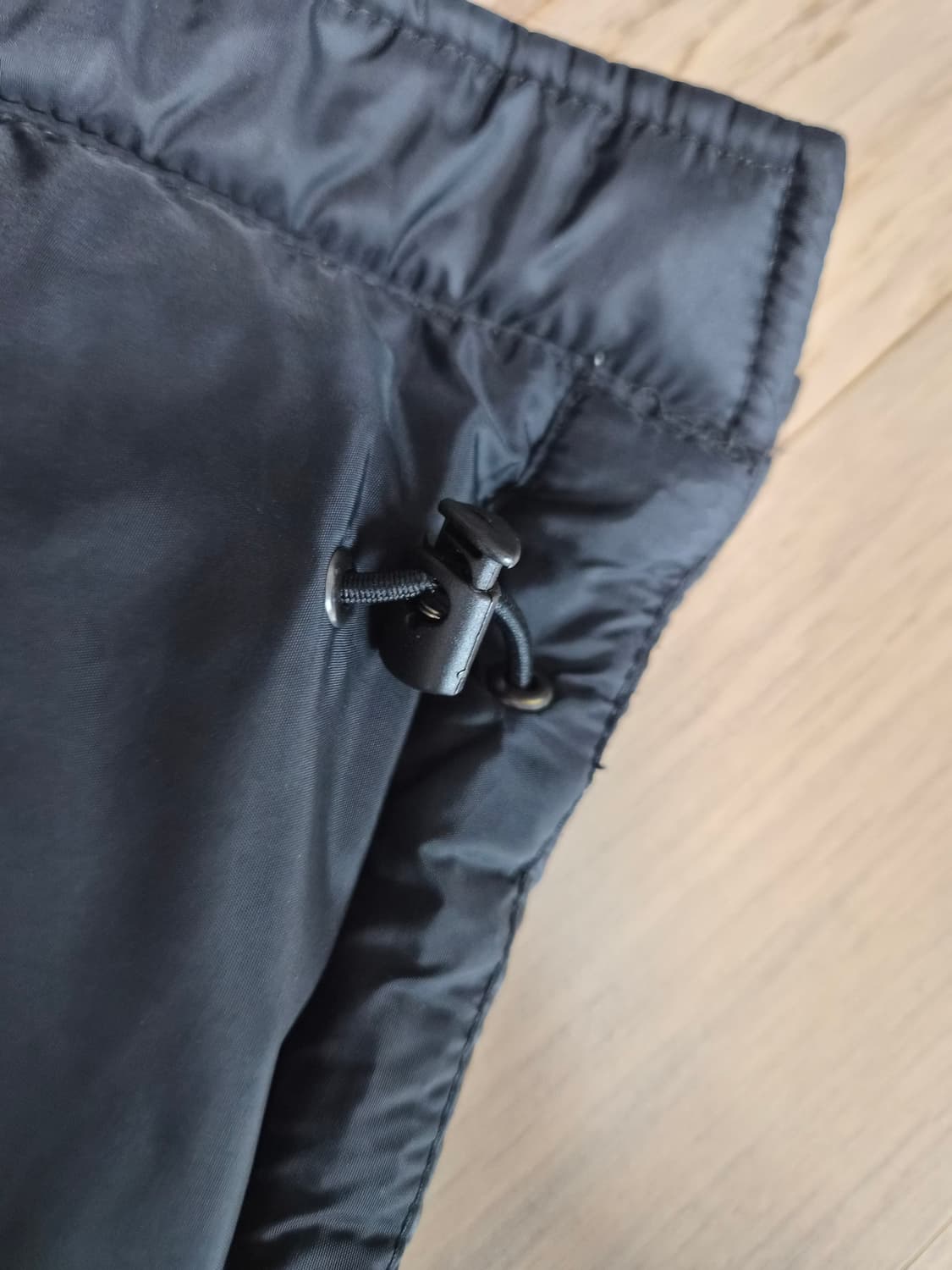 노스페이스 700  블랙패딩 상품이미지9