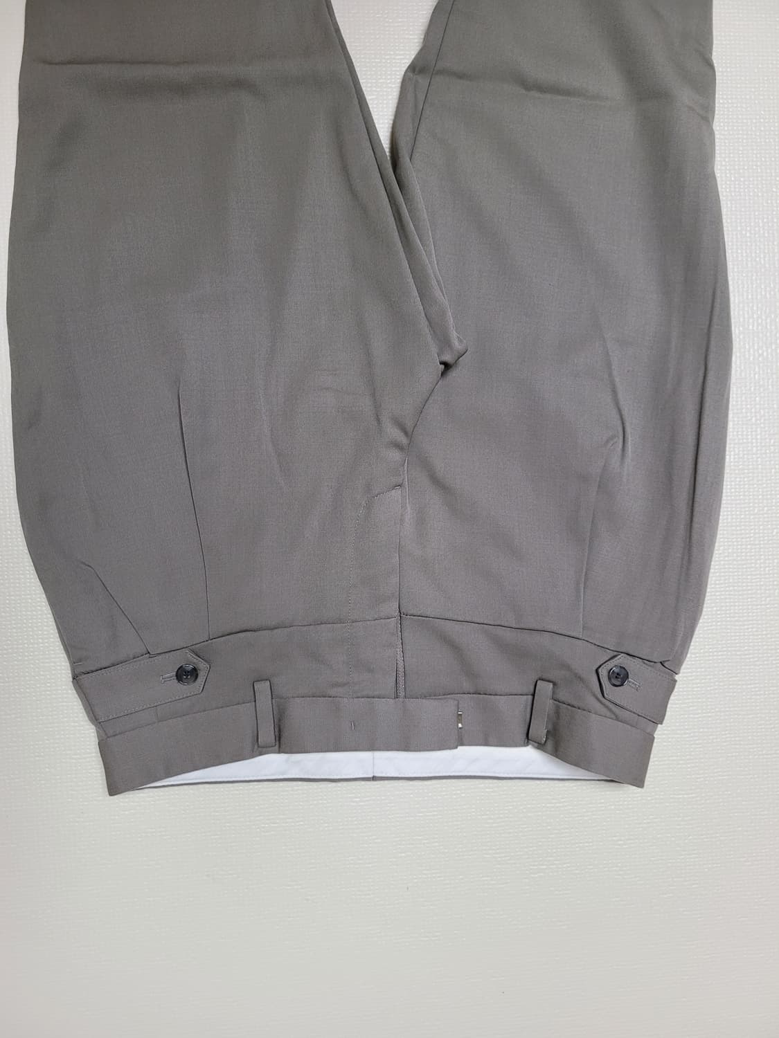 카루소 CARUSO by 장광효 남자 울 슬랙스 31 라이트카키 상품이미지4