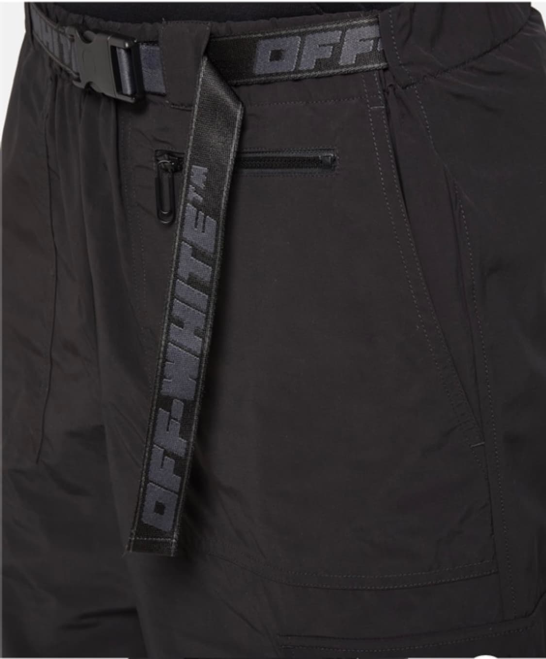 (32인치/새상품) Off-White 카고 쇼츠 블랙 택보유 상품이미지3