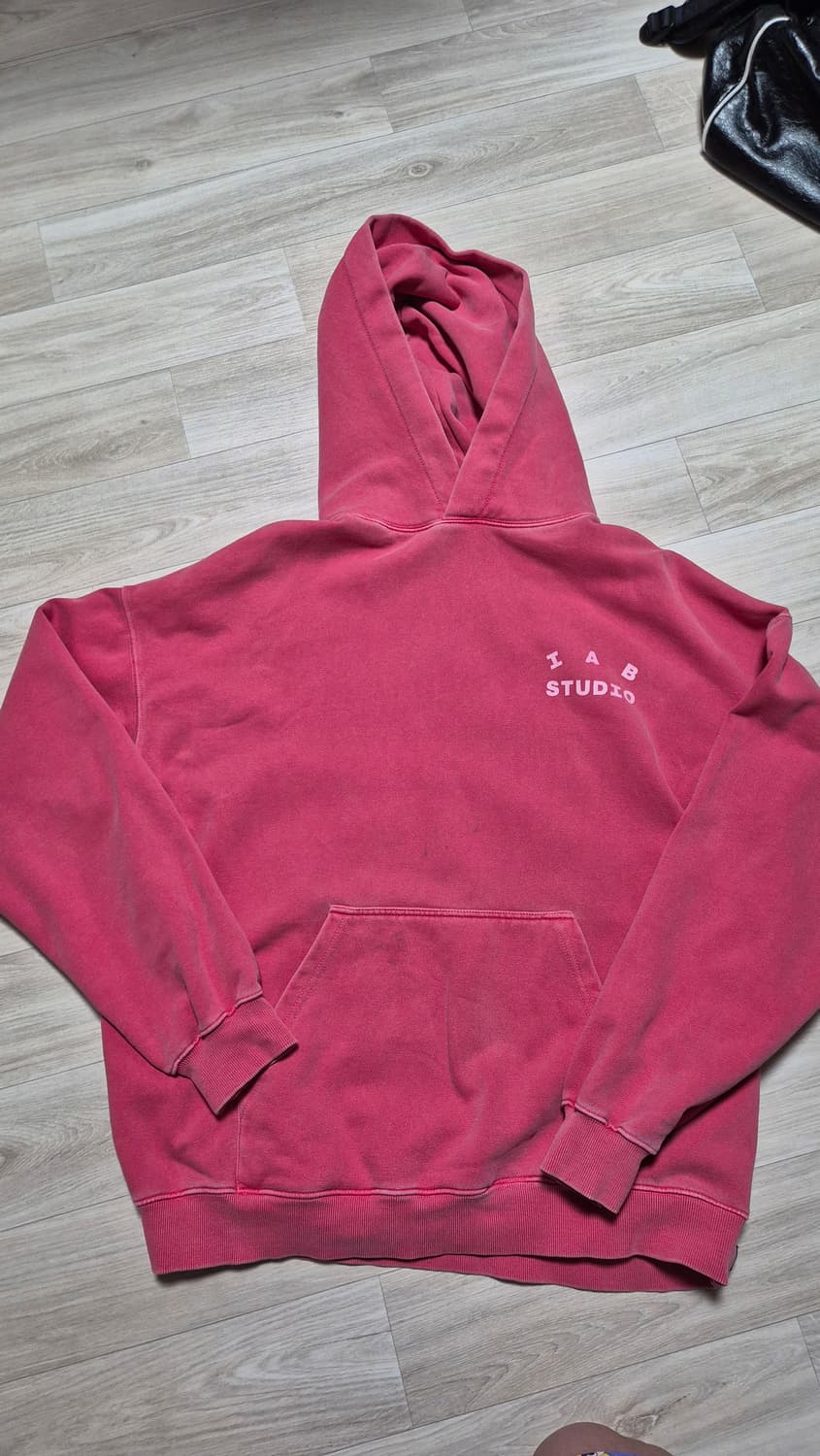 아이앱 스튜디오 피그먼트 후드티 코랄  상품이미지1