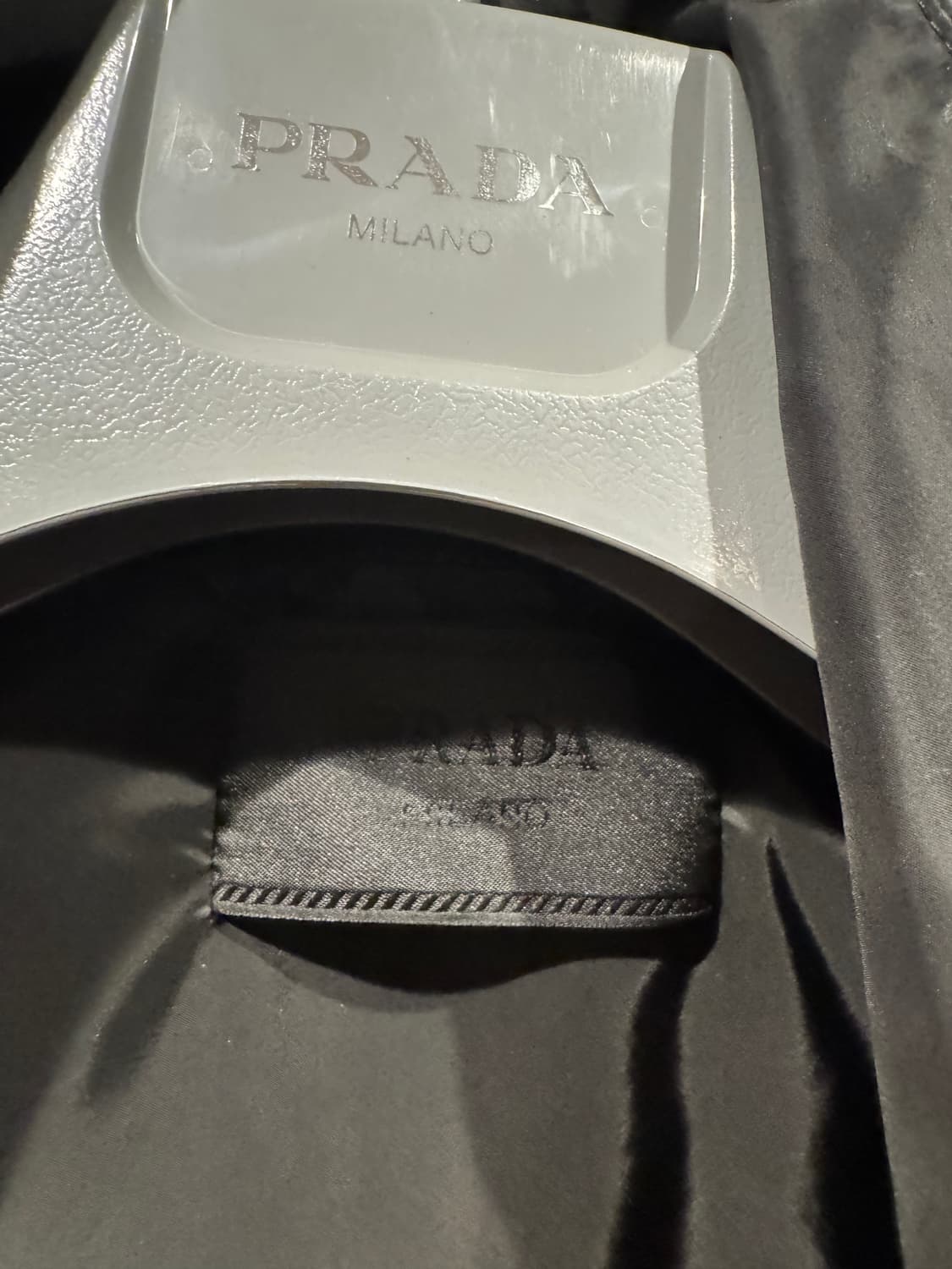 프라다 남성 바람막이 자켓 블랙 54 상품이미지5