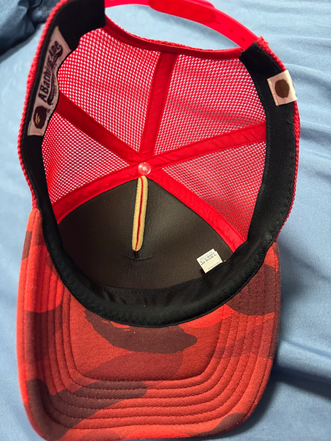 베이프 레드카모 메쉬캡 상품이미지2