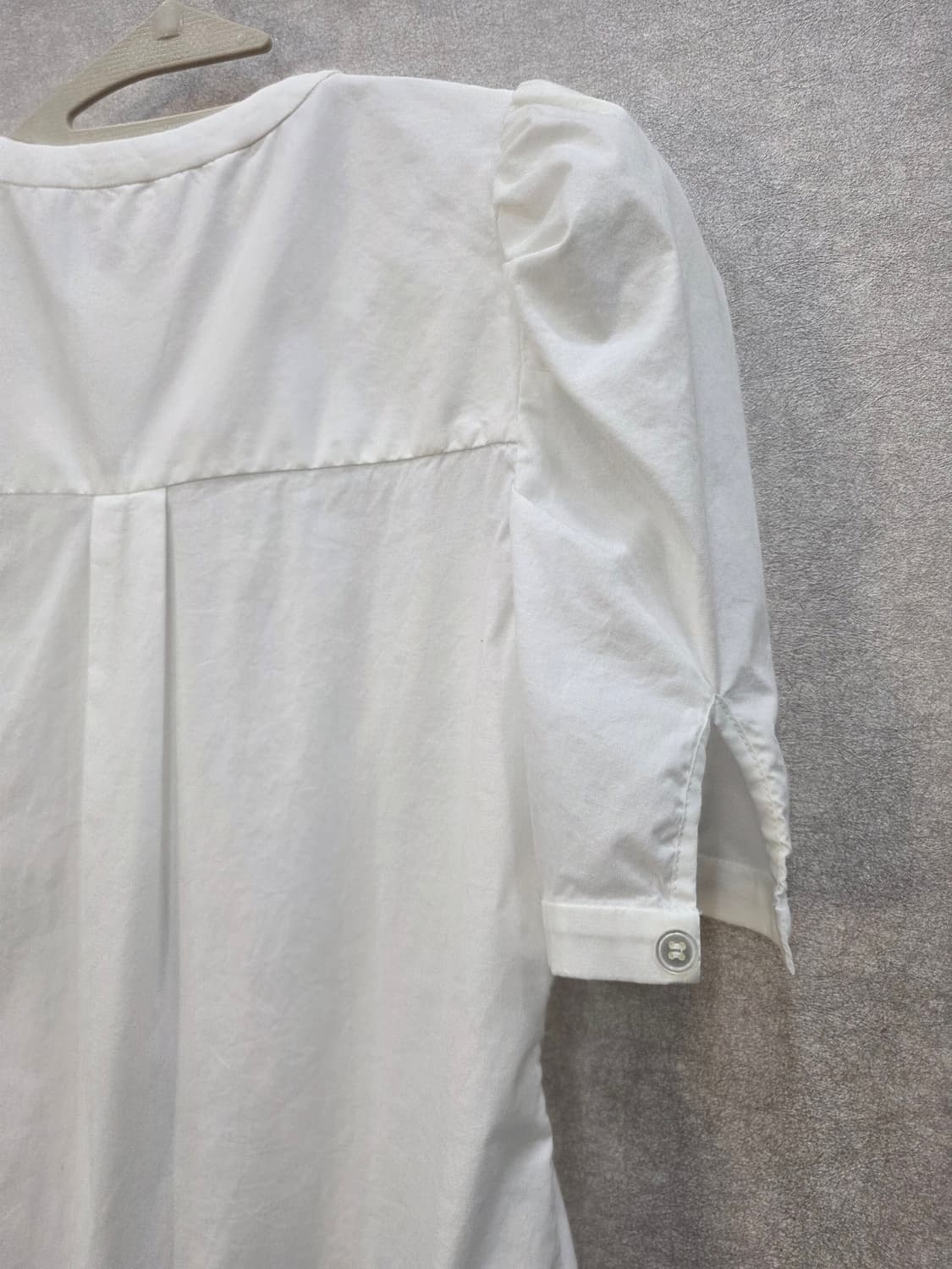 베로니카비어드 화이트 퍼프 블라우스 상품이미지5