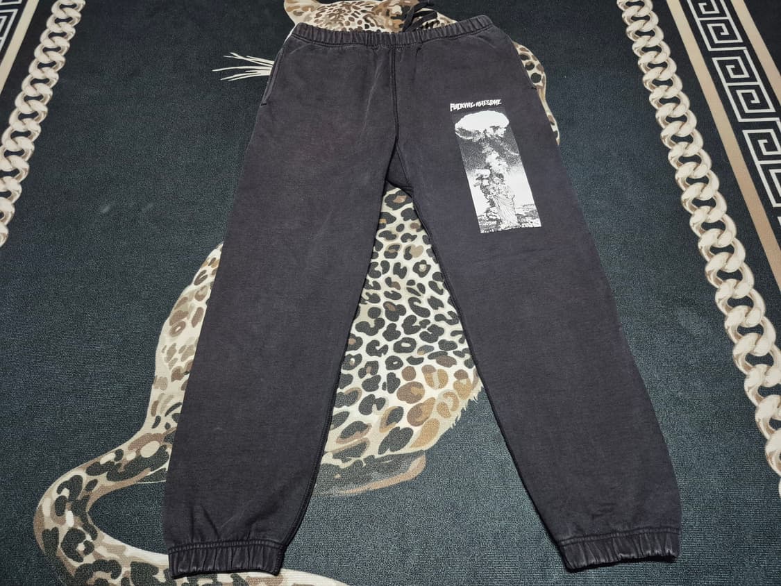 퍼킹 어썸 뉴클리어 익스플로전 예수 스웻 팬츠 L 정품 상품이미지1