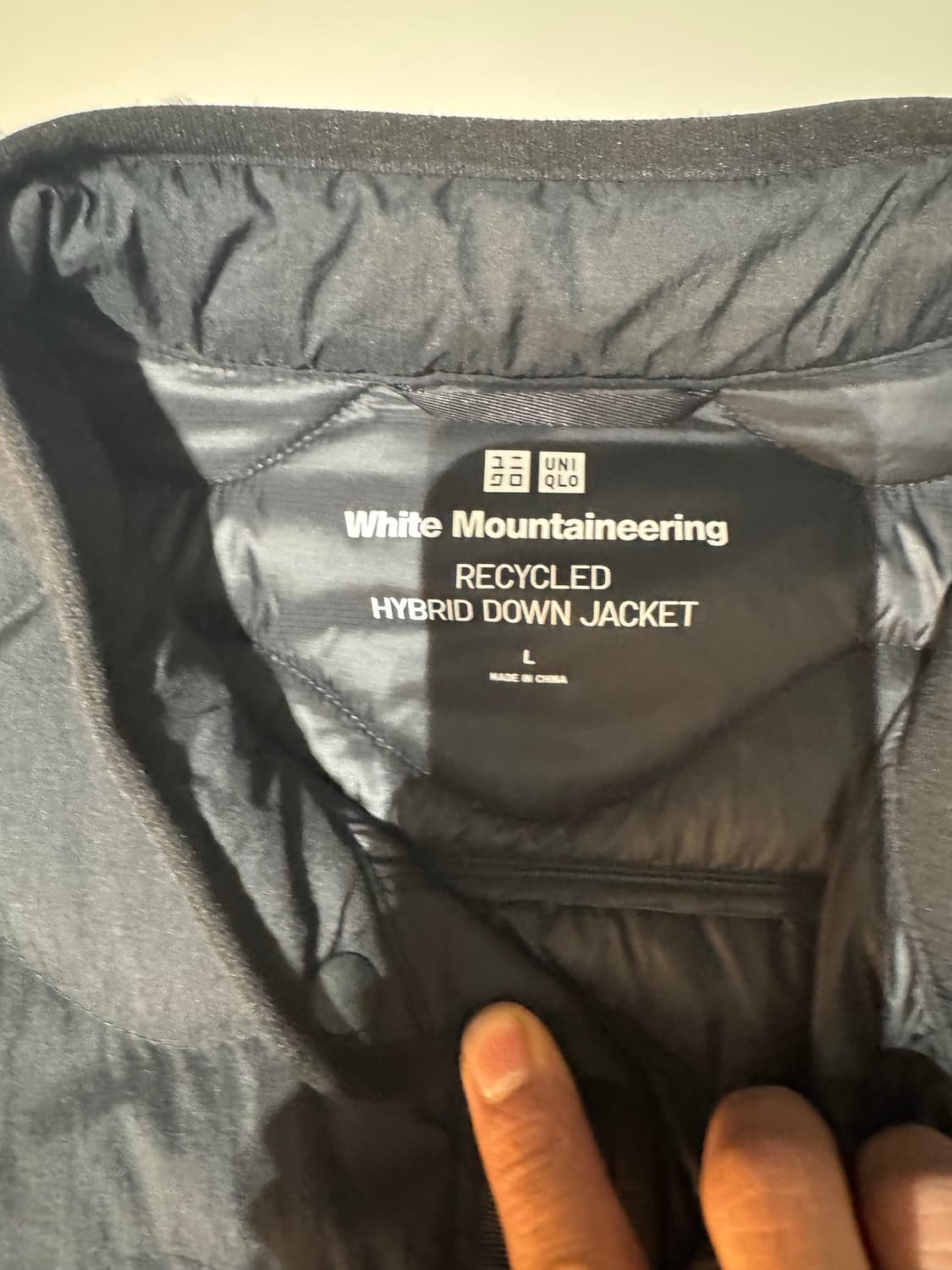 유니클로 x 화이트마운티어링 경량패딩 상품이미지2