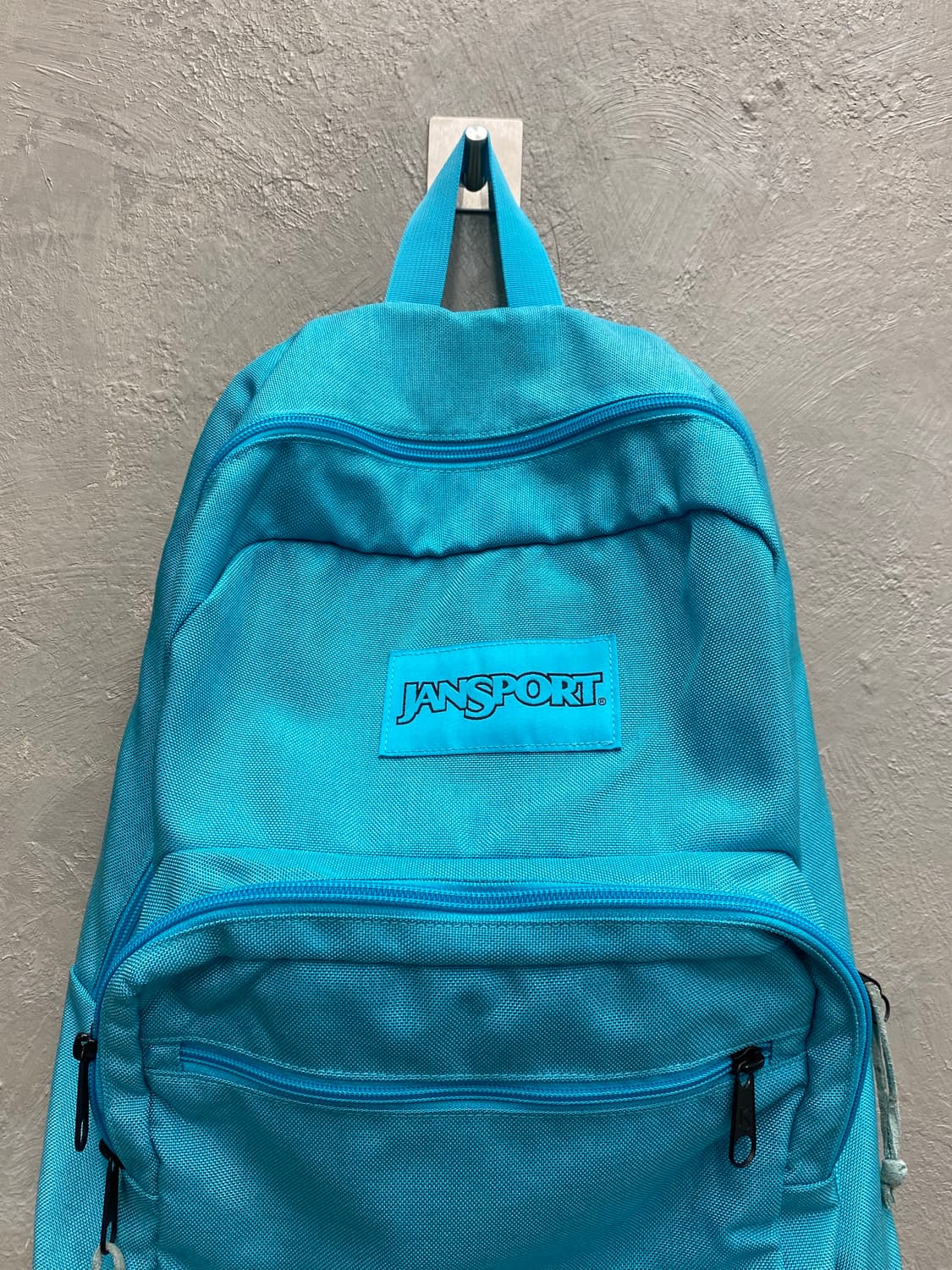 [39*52] Jansport 잔스포츠 스웨이드 바텀 백팩 상품이미지2