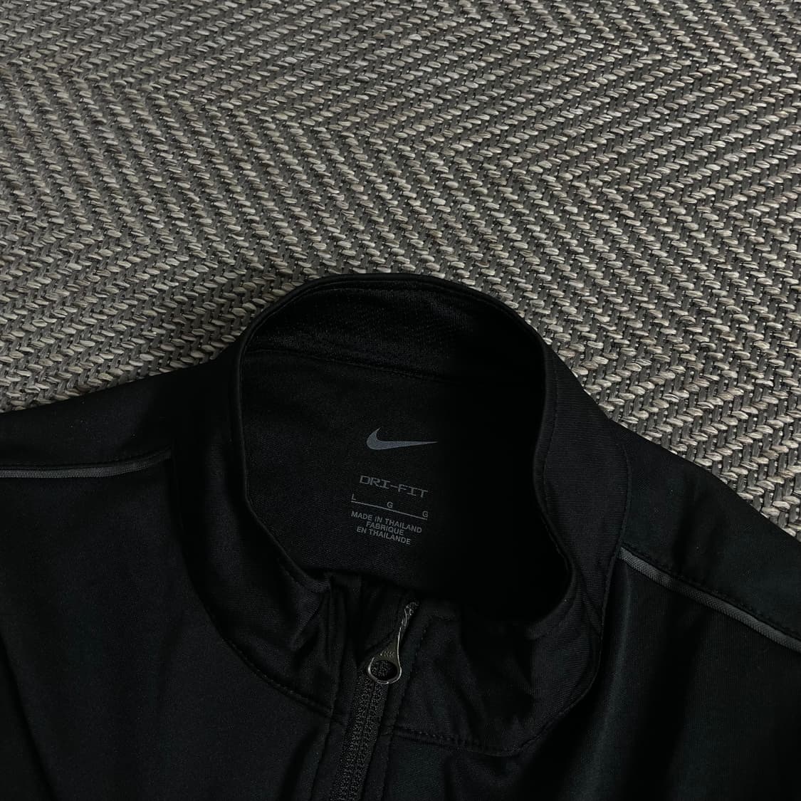 나이키 드라이핏 스우시로고 트레이닝 자켓 블랙 o 3828 상품이미지5