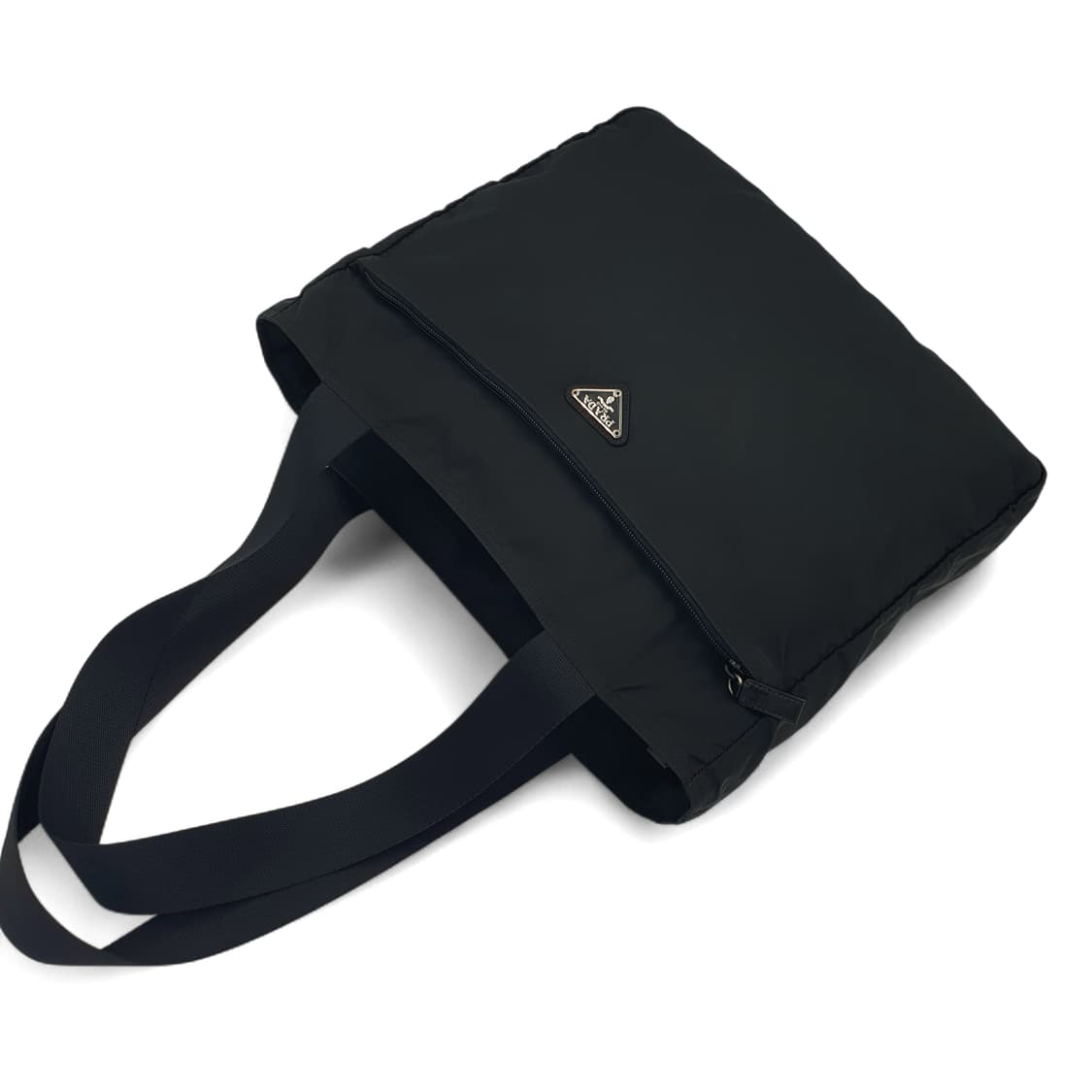 프라다 삼각로고 리나일론 블랙 숄더백 상품이미지4