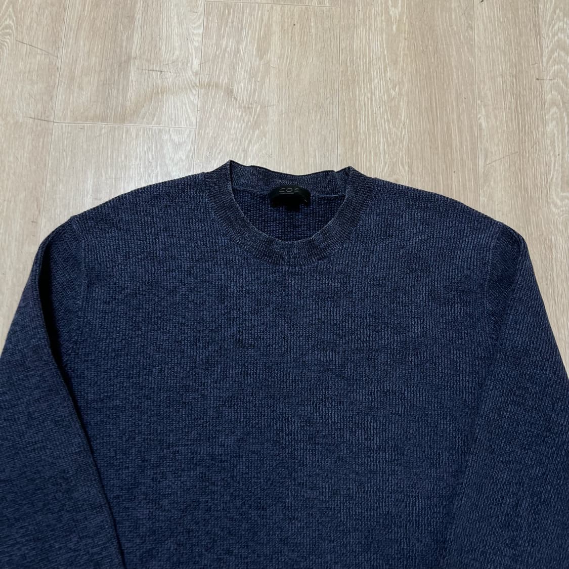 Cos 코스 미니멀 니트 L/100  상품이미지2