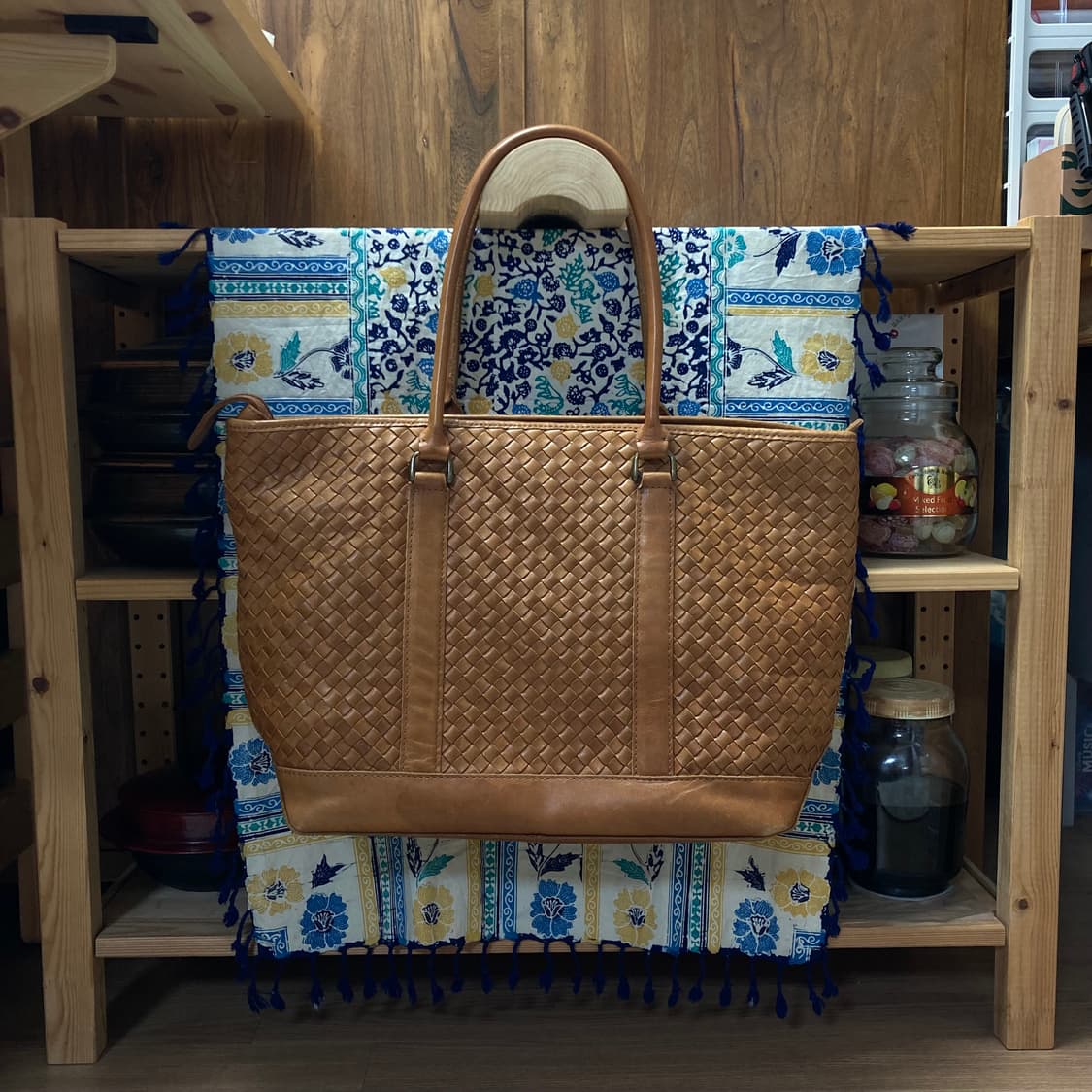 (os) 엘엘빈 우븐레더 토트백 브라운 필드앤타운 상품이미지4