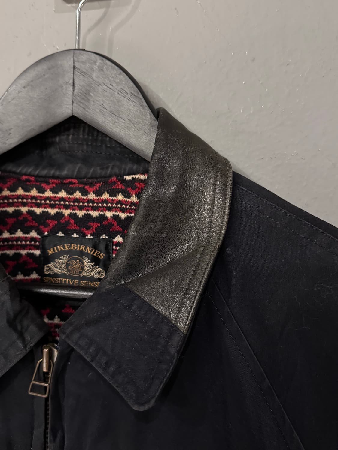 90s 마이크버니즈 에스닉 레더 봄버자켓 상품이미지5