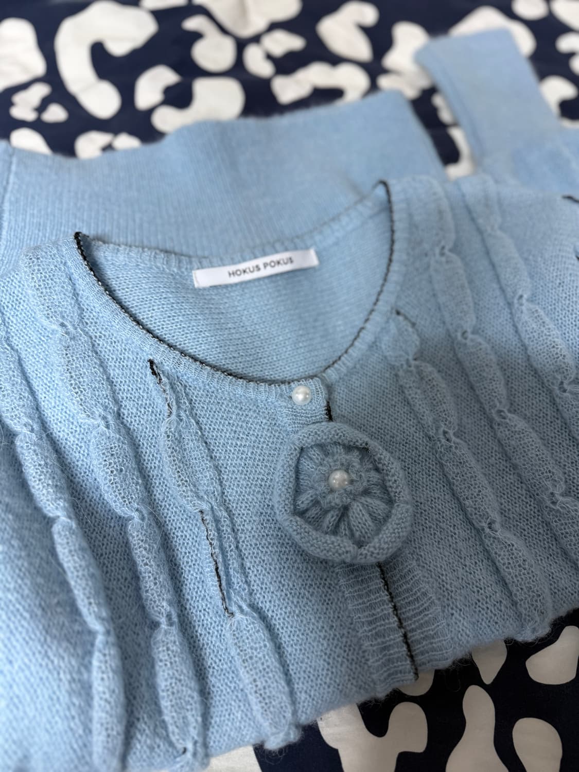 호쿠스포쿠스 Hand Flower Alpaca Knit Cardigan 상품이미지9