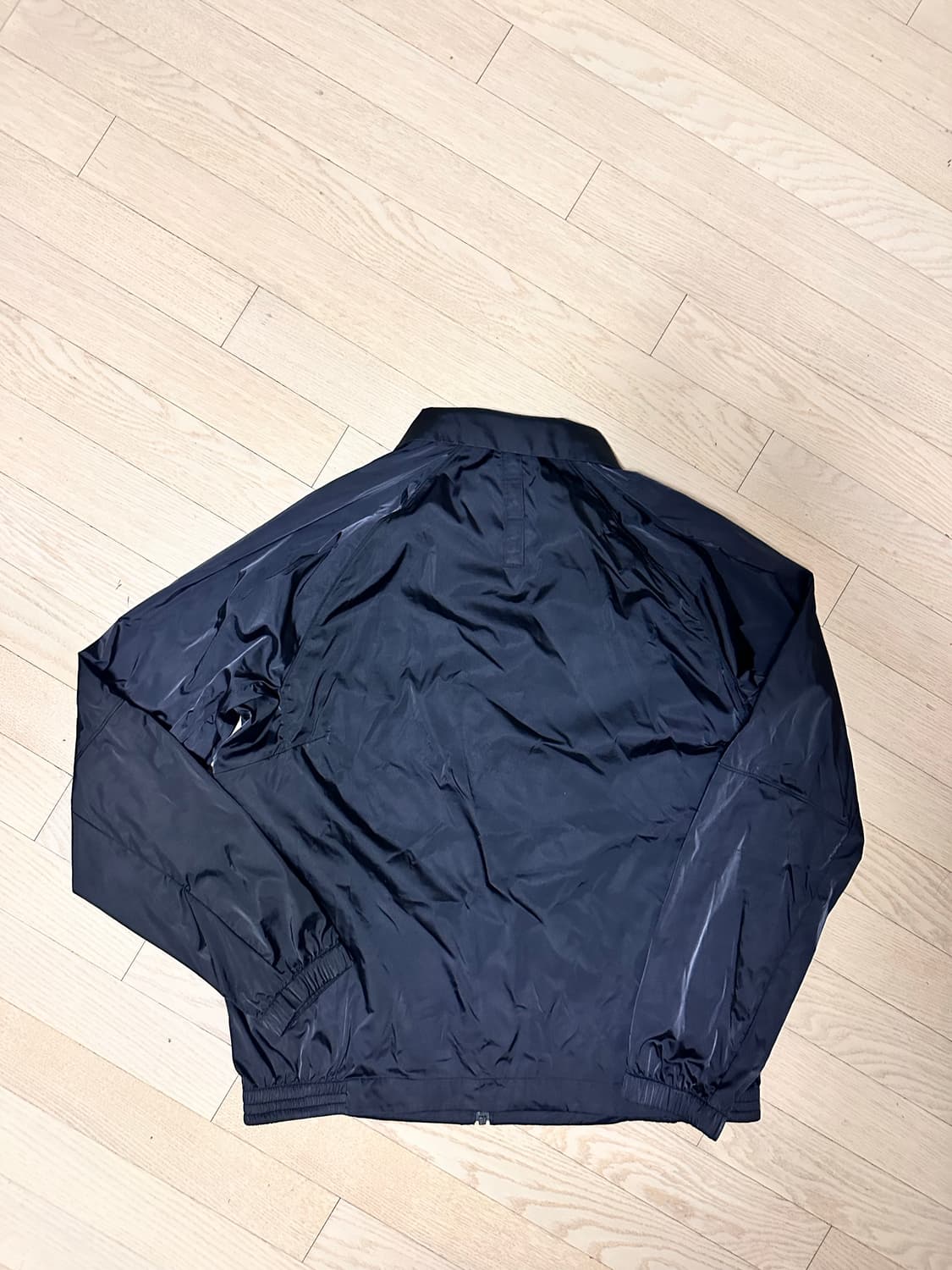 룰루레몬 스트래치 사틴 나일론 재킷 팝니다 상품이미지1