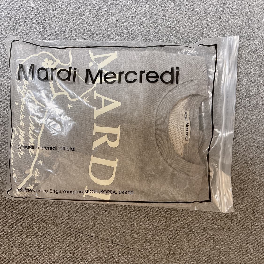 새제품 마르디 메크르디 맨투맨 상품이미지2