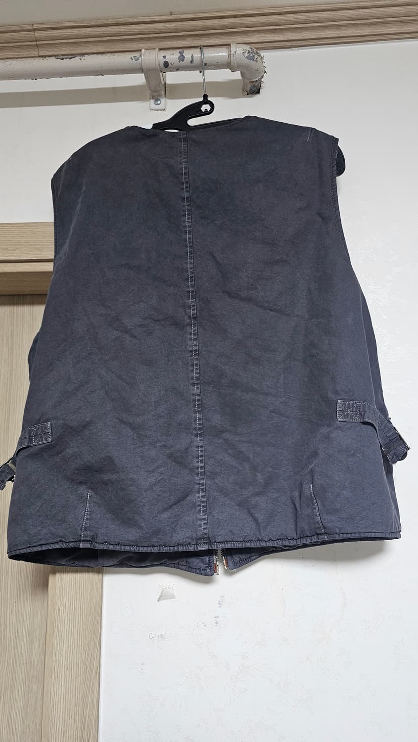 해칭룸 VTG Layering 조끼 다크 그레이 판매합니다 상품이미지5