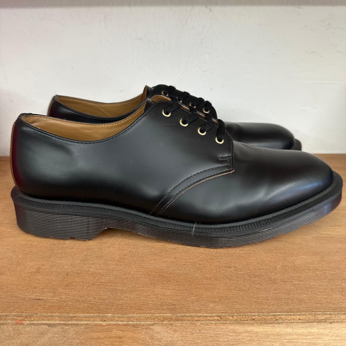 닥터마틴 스미스 4홀 더비슈즈 블랙 상품이미지5