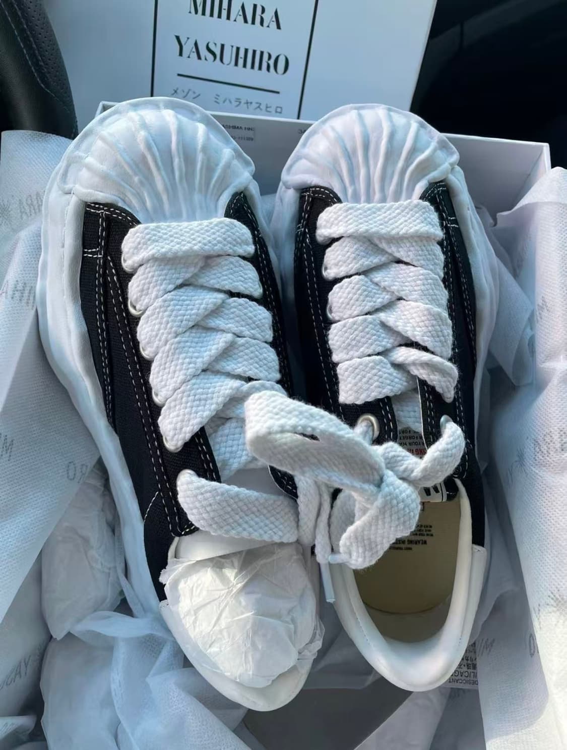 메종 미하라 야스히로 행크 OG 솔 캔버스 로우탑 스니커즈 블랙 상품이미지1