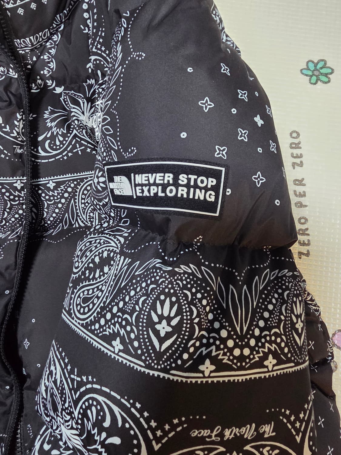 노스페이스 노벨티 로프티 다운 자켓 리얼 블랙 L 상품이미지3