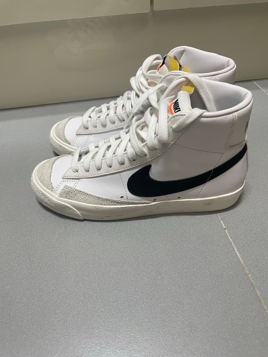 나이키 블레이저 미드 77 빈티지 CZ1055-100 240 사이즈 상품이미지2