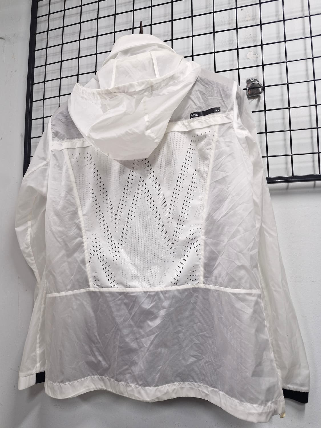 105XL/77-88 k2 플라이워크 여성 바람막이 자켓. 상품이미지8