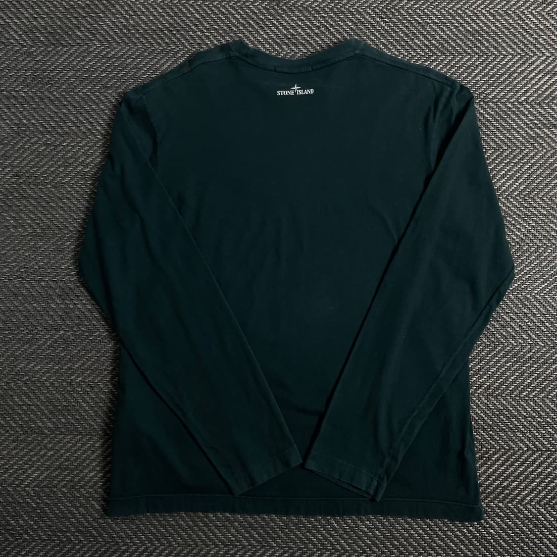 스톤아일랜드 와펜 빅로고 크루넥 롱슬리브 티셔츠 o 3918 상품이미지5