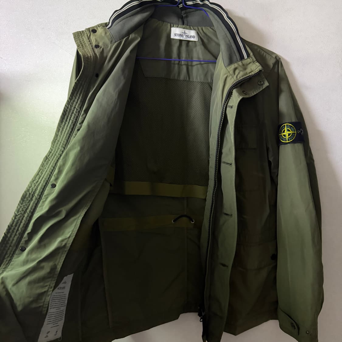 스톤아일랜드 마이크로랩스 야상 카키 95 (95-100) 상품이미지6