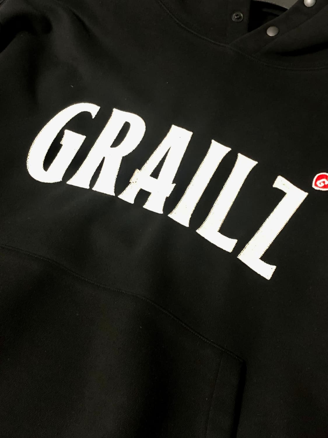 1) 그레일즈 시그니처 후드티 (블랙) 상품이미지4