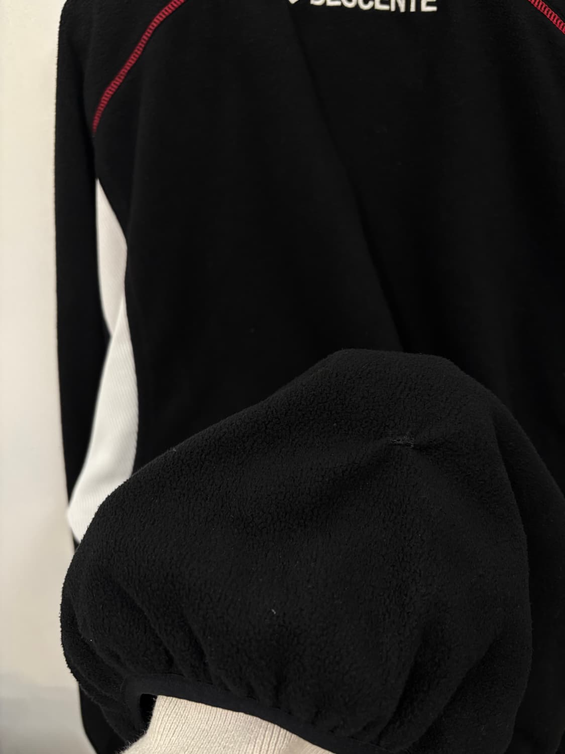 데상트 트윈스 후리스 웜업 상품이미지7