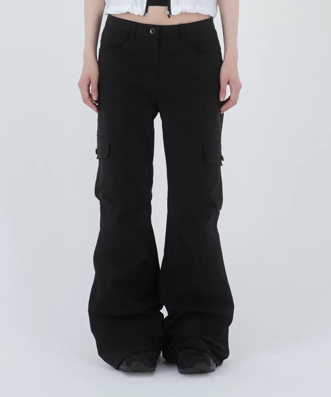 미세키 서울 Pocket cargo bootscut pants BLACK 상품이미지1