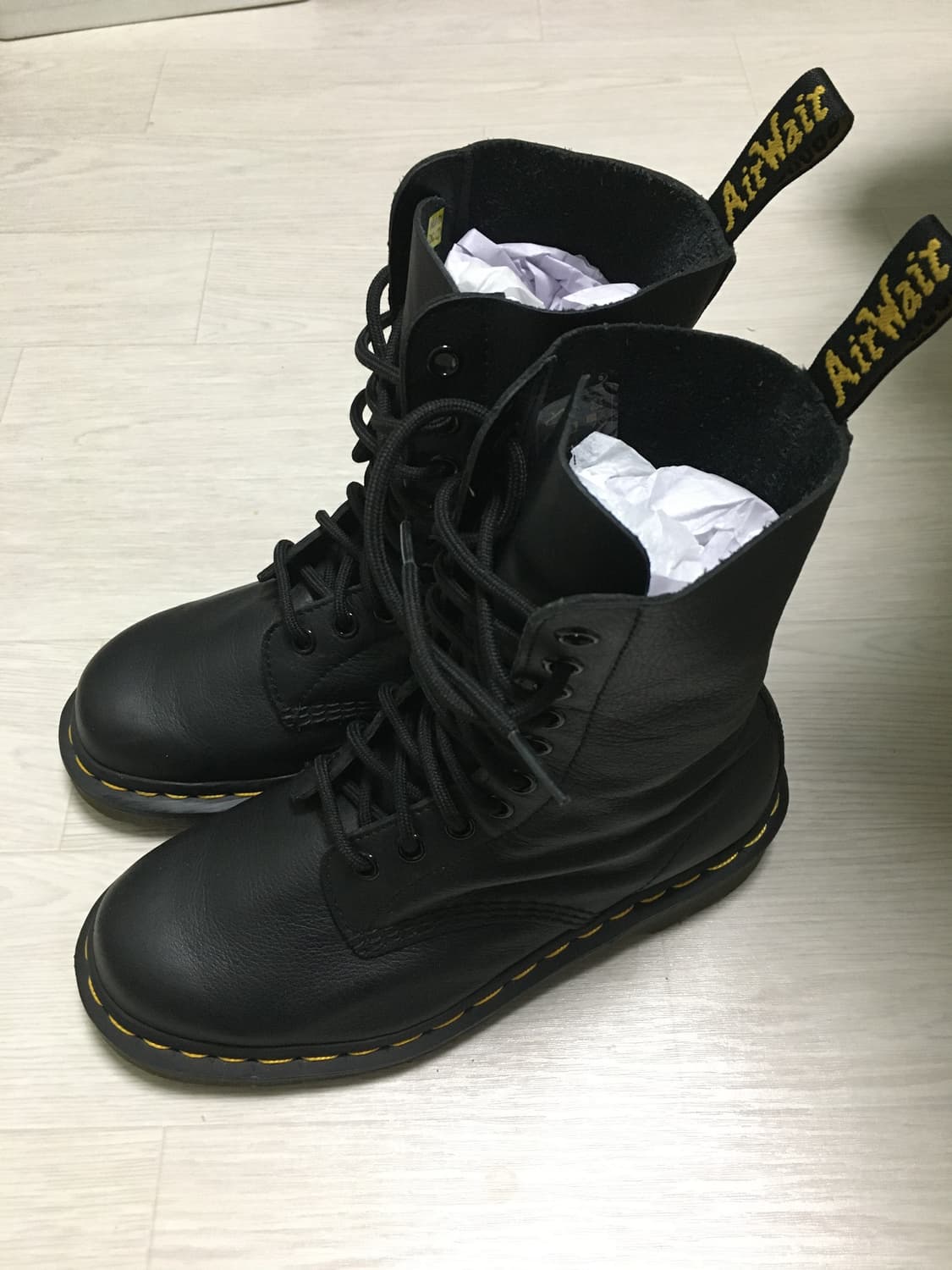 닥터마틴 1490 10홀 235 UK4 상품이미지2