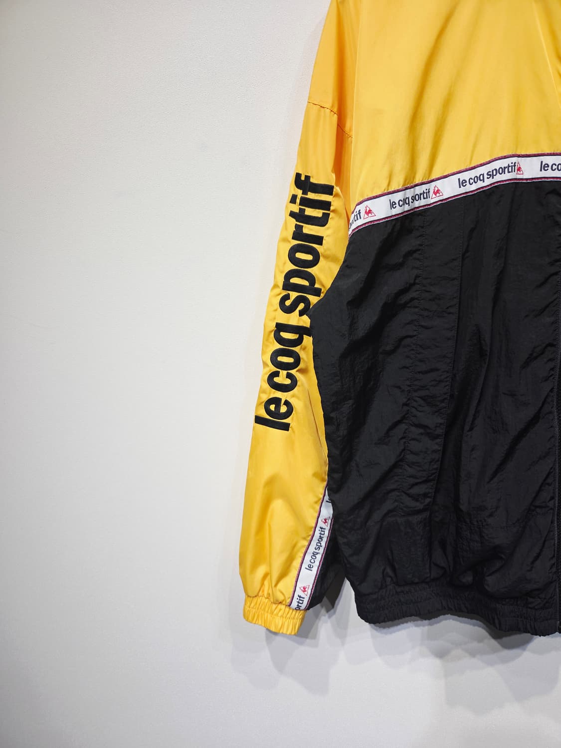 르꼬끄 스포르티브 빅로고 배색 바람막이 자켓 상품이미지4